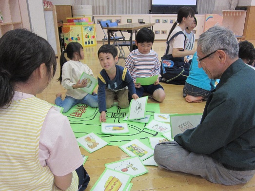 写真：地域の方との防災教室（平成30年）